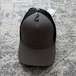 lululemon trucker hat